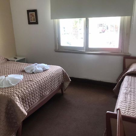 Monte Carlo Hotell Villa Carlos Paz Eksteriør bilde