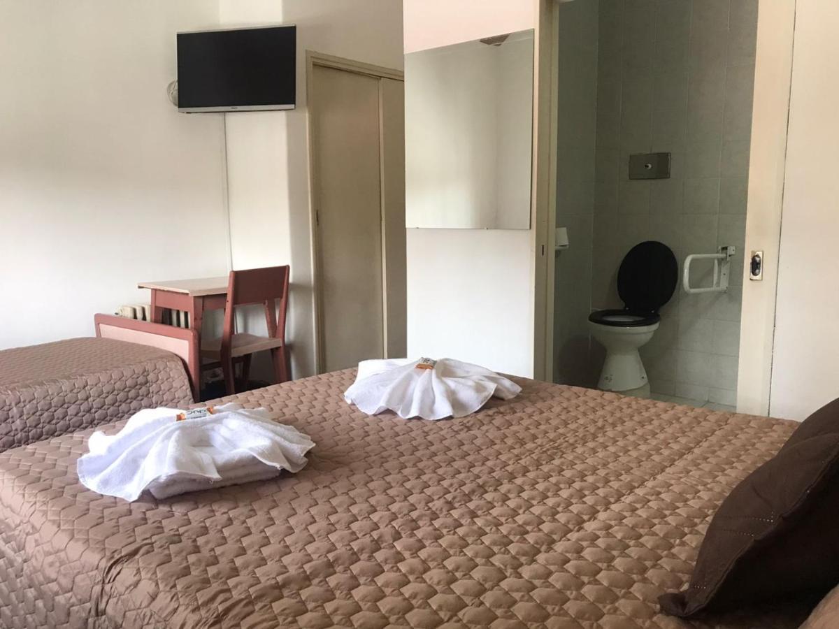 Monte Carlo Hotell Villa Carlos Paz Eksteriør bilde