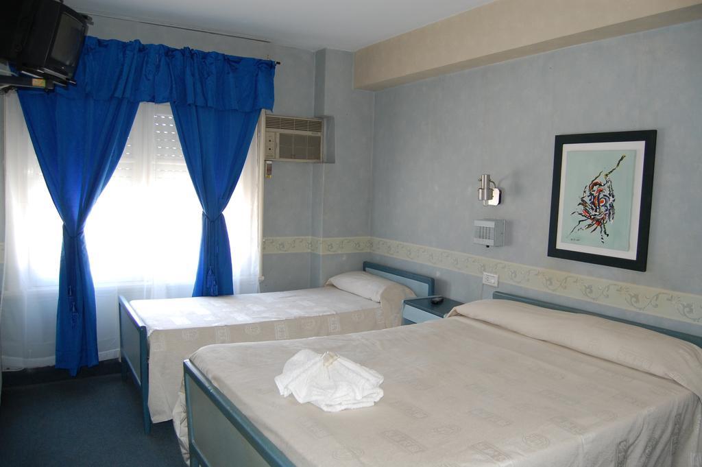 Monte Carlo Hotell Villa Carlos Paz Rom bilde